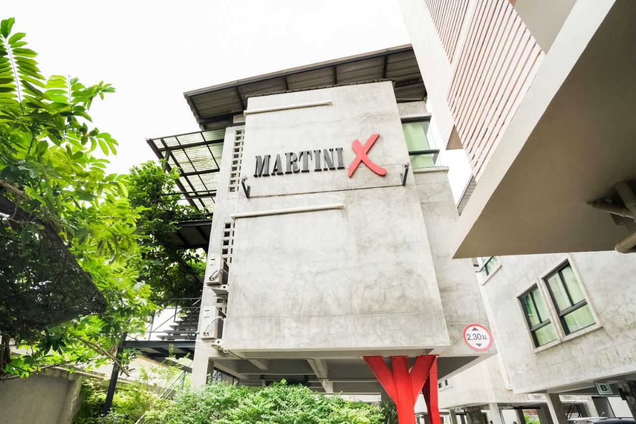 Matini Ratchada 32 Hotel Банкок Екстериор снимка